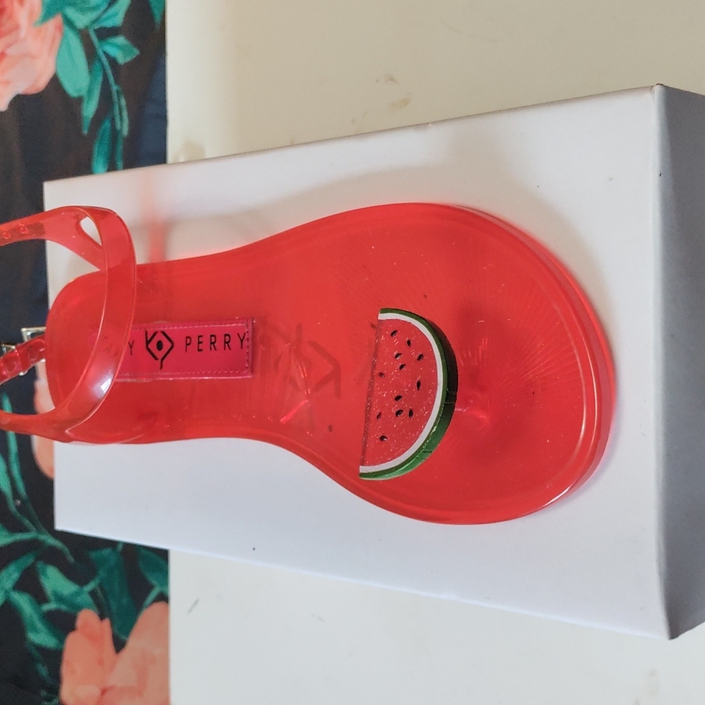 Katy Perry the Geli sandal (watermelon)